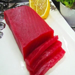 Lõi thăn cá ngừ cắt thanh